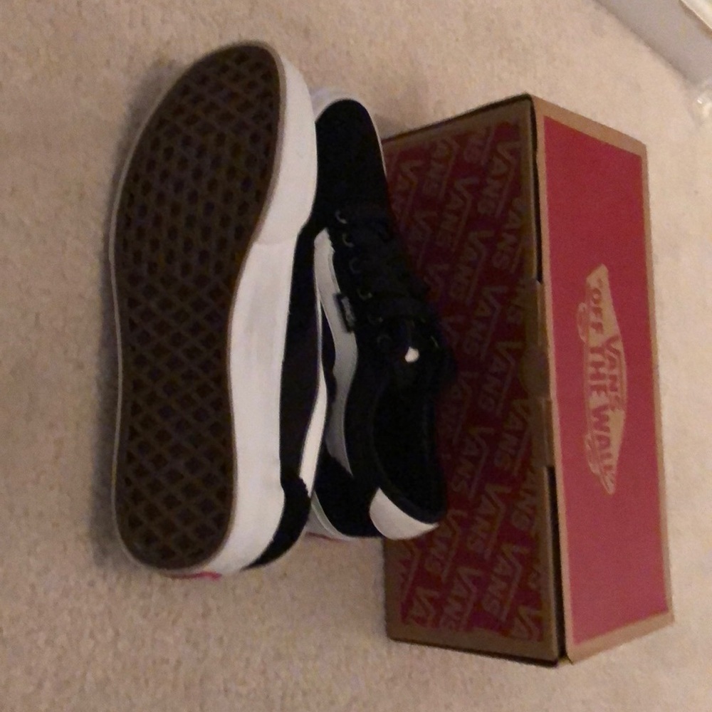 Vans shoes black white barley used - Picture 2 of 2